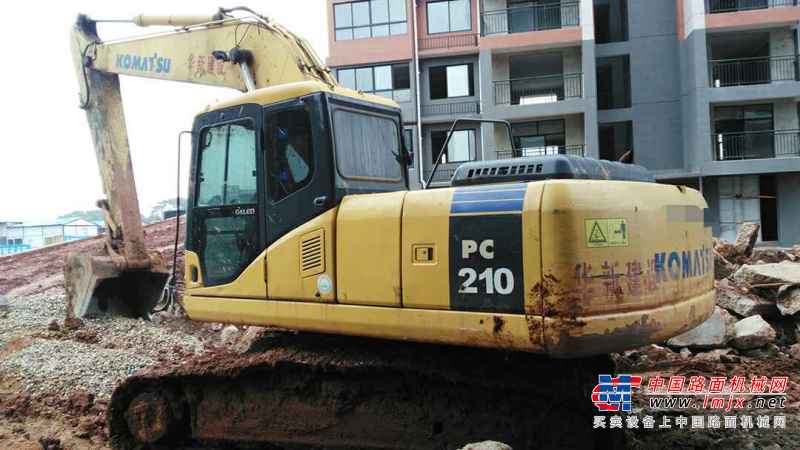 湖南出售转让二手6723小时2007年小松PC200挖掘机