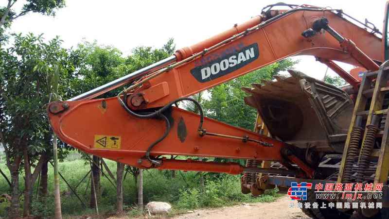 云南出售转让二手6700小时2013年斗山DH225LC挖掘机