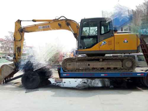 河南出售转让二手4000小时2013年山重建机913C挖掘机