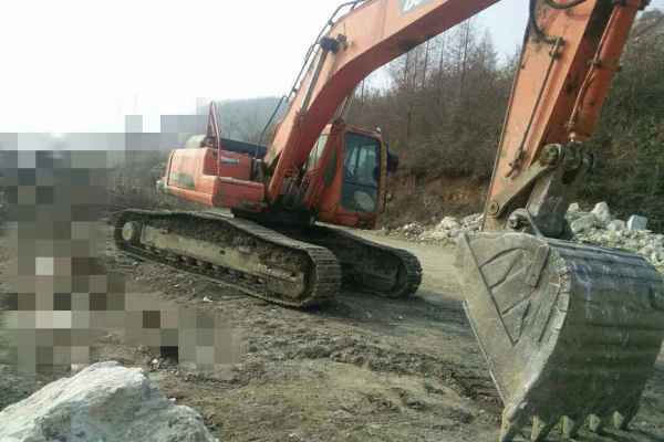 辽宁出售转让二手15000小时2009年斗山DH370LC挖掘机