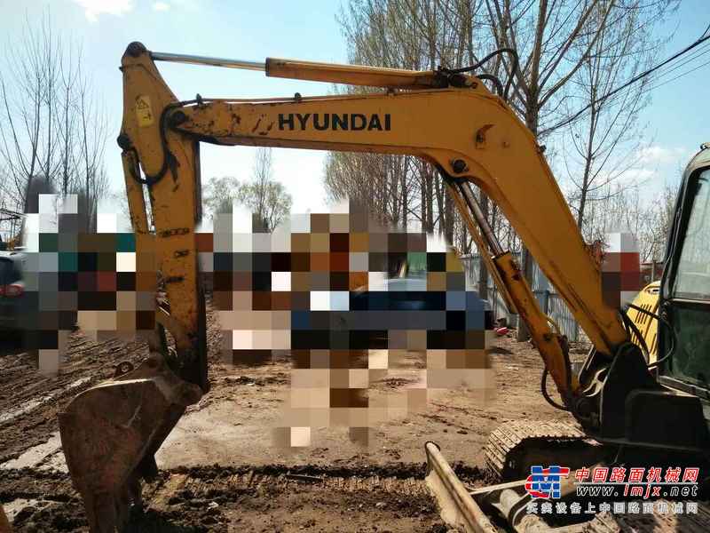 河北出售转让二手9000小时2007年现代R60挖掘机