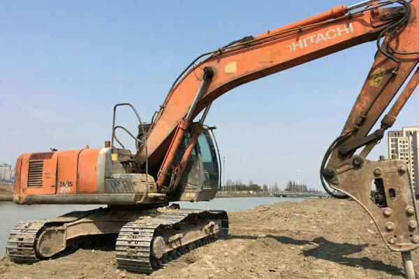 江苏出售转让二手10000小时2006年日立ZX200挖掘机