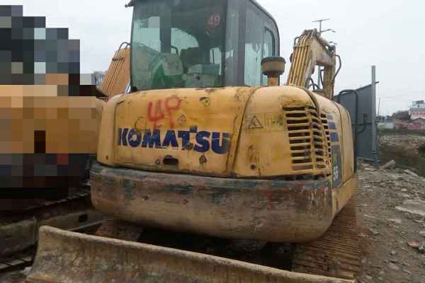贵州出售转让二手12086小时2009年小松PC56挖掘机