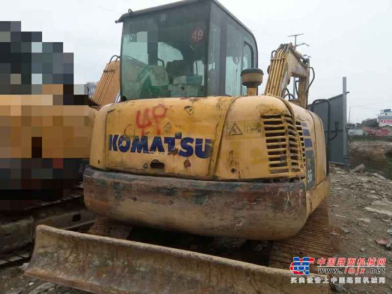 贵州出售转让二手12086小时2009年小松PC56挖掘机