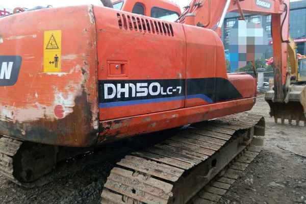 贵州出售转让二手7809小时2011年斗山DH150挖掘机