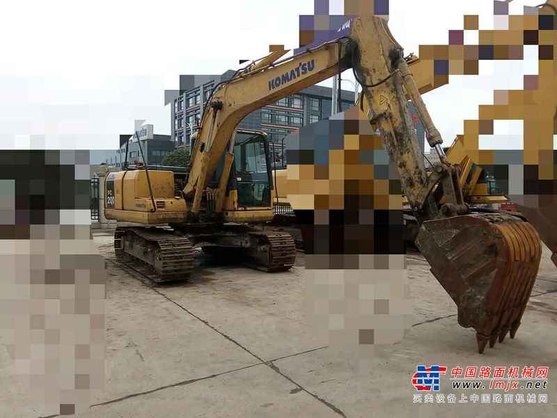 贵州出售转让二手6809小时2010年小松PC130挖掘机
