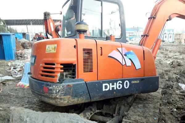 安徽出售转让二手8340小时2009年斗山DH55挖掘机
