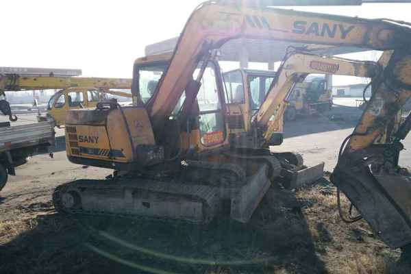 内蒙古出售转让二手5500小时2010年三一重工SY65C挖掘机