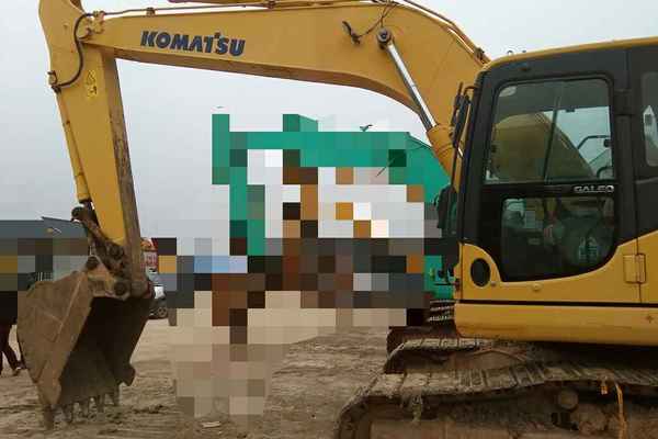 贵州出售转让二手6580小时2011年小松PC200挖掘机