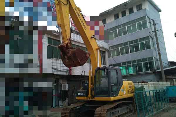 江西出售转让二手2014小时2015年住友SH200挖掘机