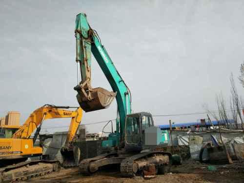 甘肃出售转让二手8000小时2011年神钢SK260LC挖掘机