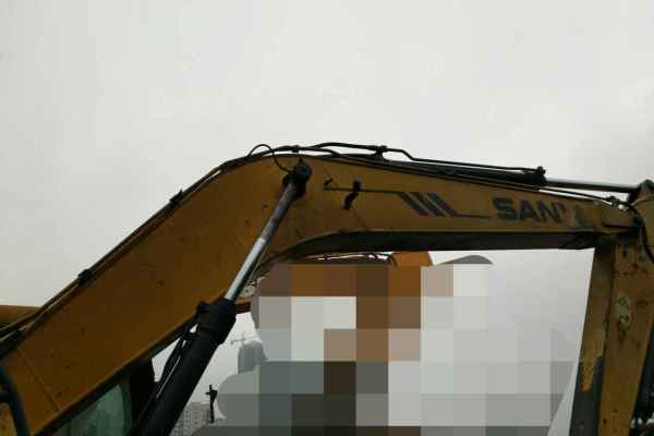 广西出售转让二手10000小时2010年三一重工SY215C挖掘机