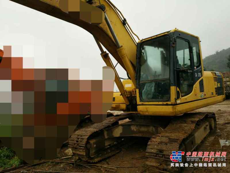 广西出售转让二手9000小时2011年小松PC200挖掘机
