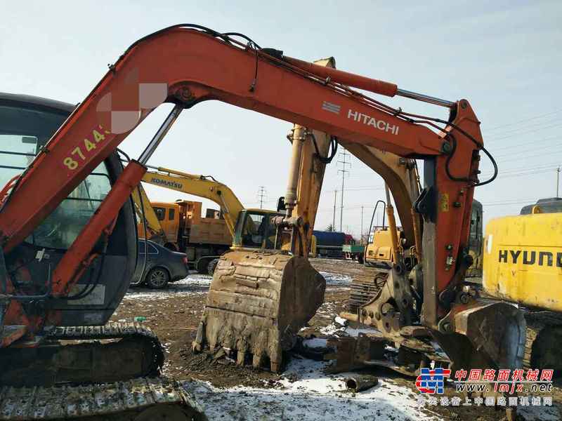 吉林出售转让二手6900小时2010年日立ZX70挖掘机