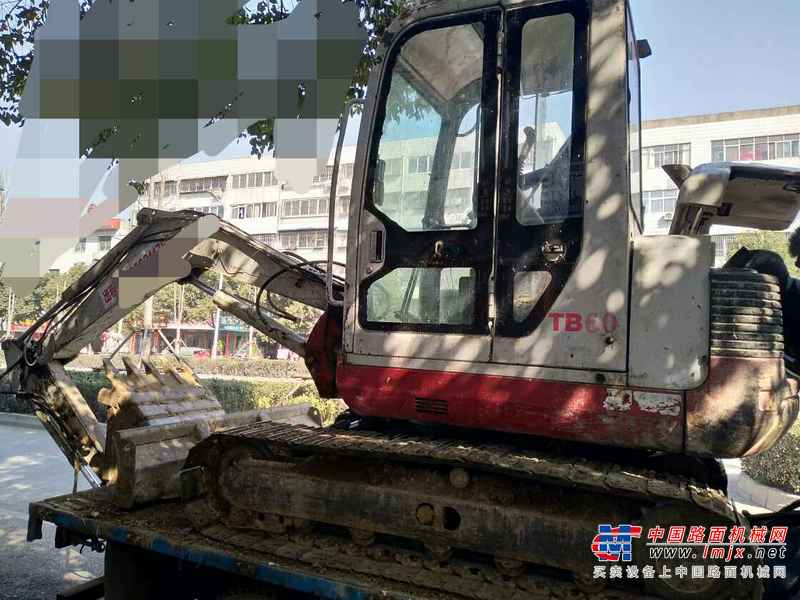河南出售转让二手4500小时2009年竹内TB150挖掘机