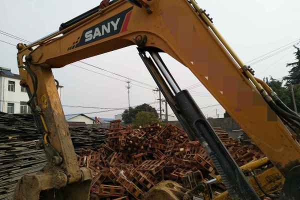 江苏出售转让二手4000小时2014年三一重工SY55C挖掘机