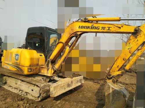 河南出售转让二手5682小时2013年龙工LG6065挖掘机