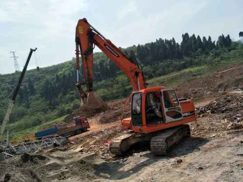 湖北出售转让二手5800小时2012年斗山DH150LC挖掘机