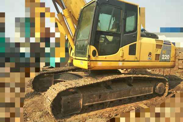 山西出售转让二手8800小时2009年小松PC220挖掘机