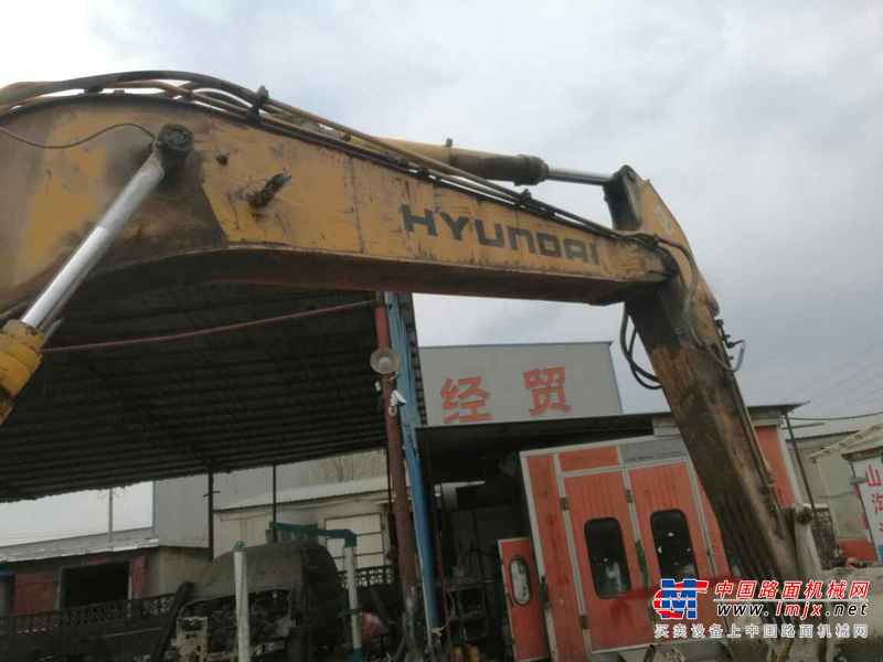 山东出售转让二手2499小时2009年现代R225LC挖掘机
