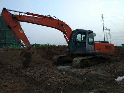 安徽出售转让二手10197小时2011年日立ZX200挖掘机