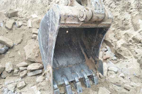 河南出售转让二手7500小时2011年山重建机JCM906D挖掘机