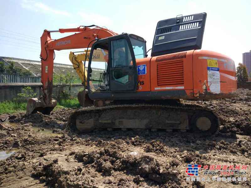 安徽出售转让二手7109小时2010年日立ZX200挖掘机