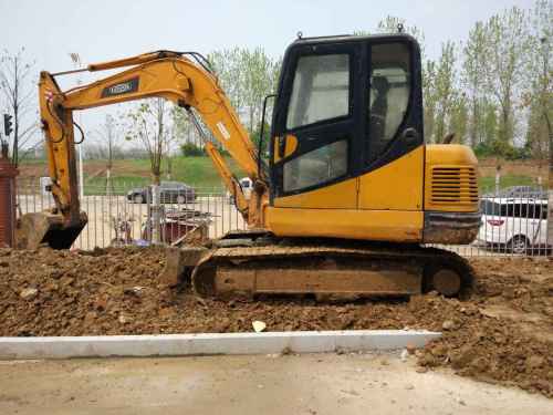 安徽出售转让二手5823小时2013年福田雷沃FR65V8挖掘机