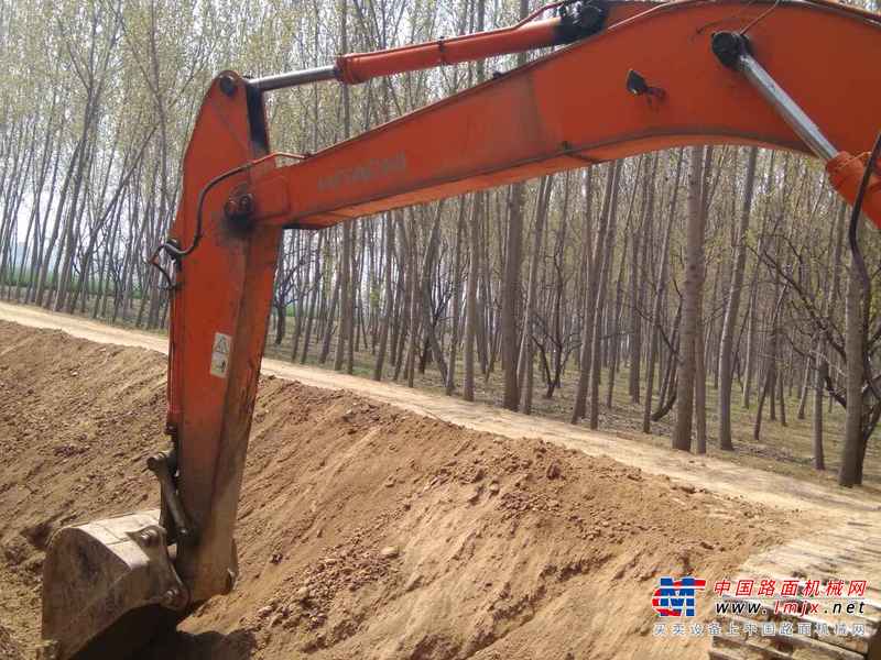 山东出售转让二手9500小时2004年日立ZX230挖掘机