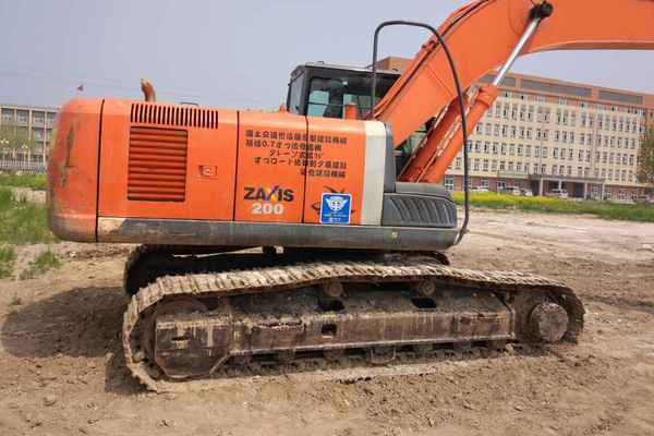 山东出售转让二手3272小时2010年日立ZX200挖掘机