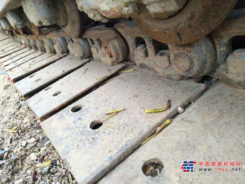河南出售转让二手6000小时2011年龙工LG6085挖掘机