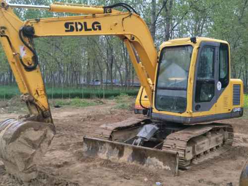 河南出售转让二手1680小时2013年临工LG685挖掘机