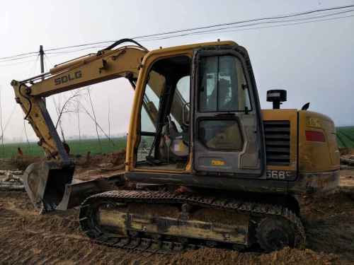 河南出售转让二手3200小时2014年临工LG685挖掘机