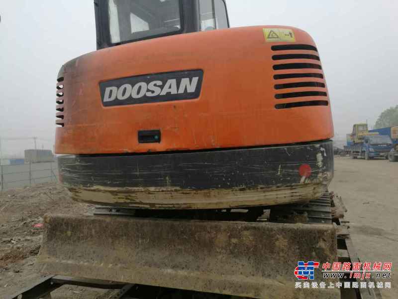 山东出售转让二手8000小时2010年斗山DH60挖掘机