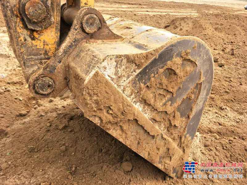 河南出售转让二手4500小时2014年三一重工SY215C挖掘机