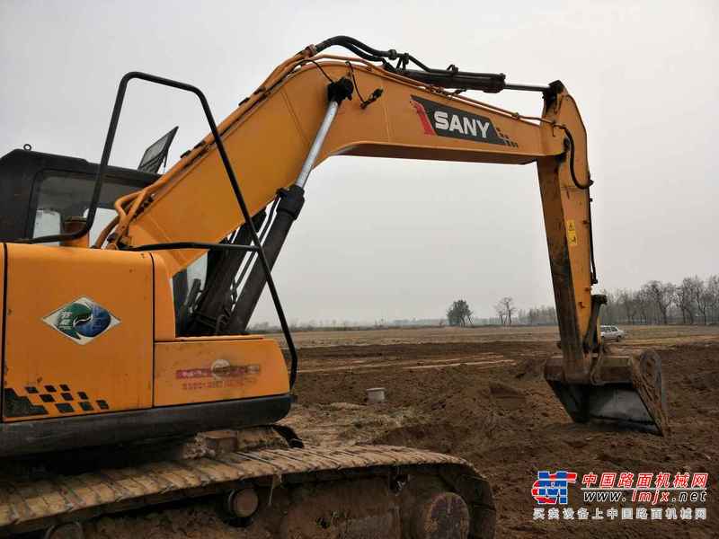 河南出售转让二手4500小时2014年三一重工SY215C挖掘机