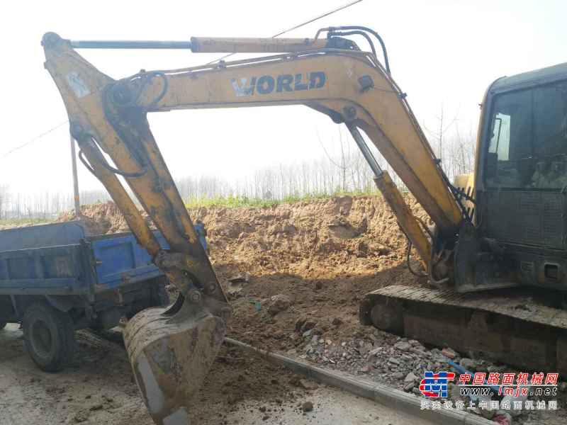 安徽出售转让二手7985小时2009年沃得重工W260挖掘机