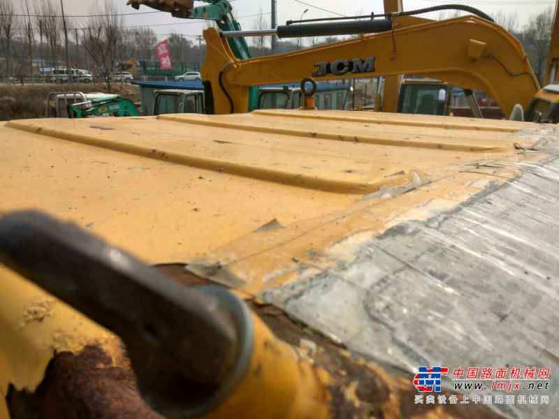 辽宁出售转让二手11000小时2011年山重建机JCM906D挖掘机