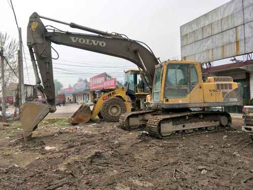 河南出售转让二手10000小时2010年沃尔沃EC210BLC挖掘机