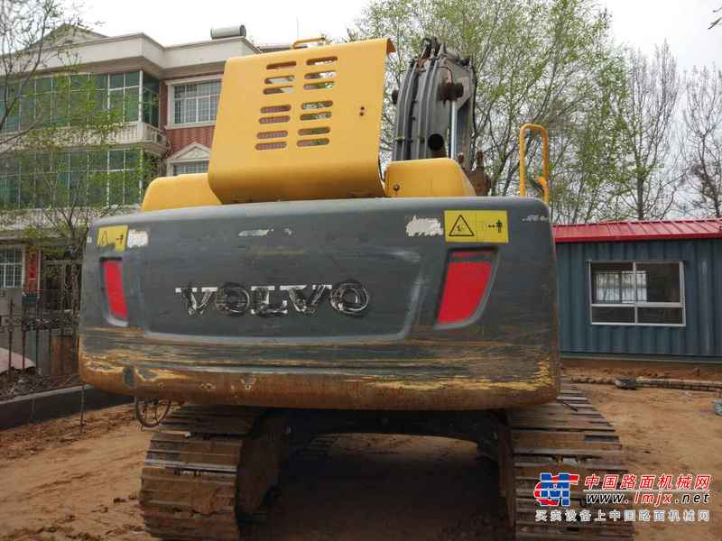 山东出售转让二手8500小时2010年沃尔沃EC210B挖掘机