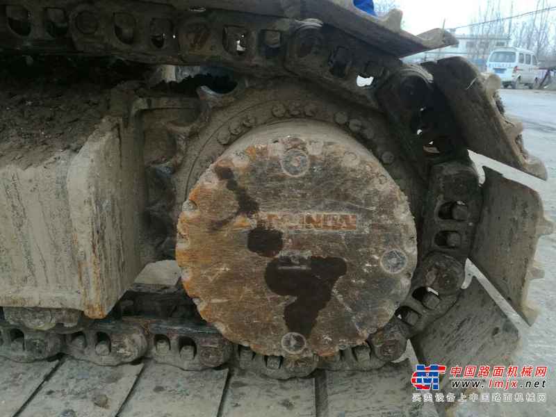 山东出售转让二手8000小时2010年现代R225LC挖掘机