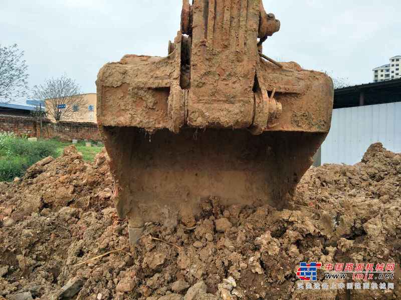 江西出售转让二手7000小时2011年现代R225LC挖掘机