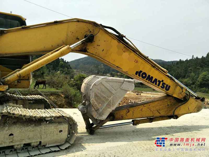 江西出售转让二手15000小时2007年小松PC200挖掘机