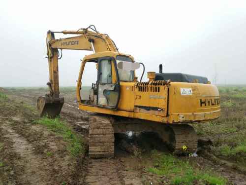 湖北出售转让二手13000小时2006年现代R210挖掘机