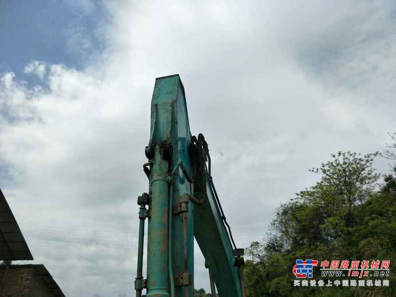 湖南出售转让二手8700小时2012年神钢SK200挖掘机