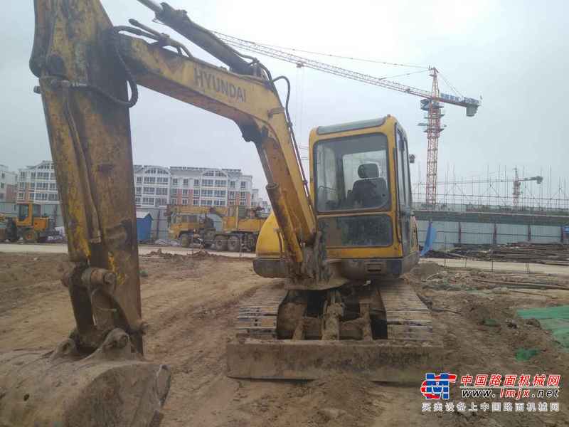 山东出售转让二手9875小时2009年现代R55挖掘机