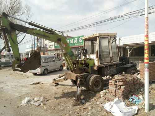 辽宁出售转让二手1000小时2011年犀牛重工轮挖XNW44180挖掘机