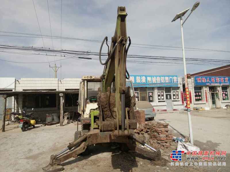 辽宁出售转让二手1000小时2011年犀牛重工轮挖XNW44180挖掘机