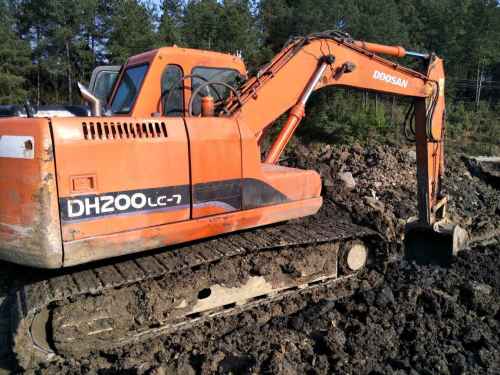 贵州出售转让二手9100小时2008年斗山DH150挖掘机
