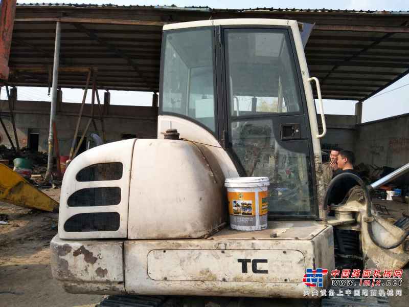 江苏出售转让二手4000小时2011年特雷克斯TC51挖掘机